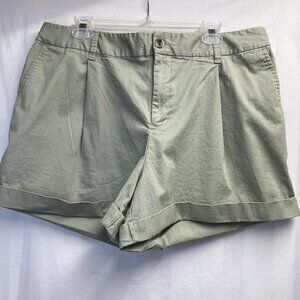 A New Day Cuffed Elastic Waist Shorts Women XXL Light Green Stretch With Pockets